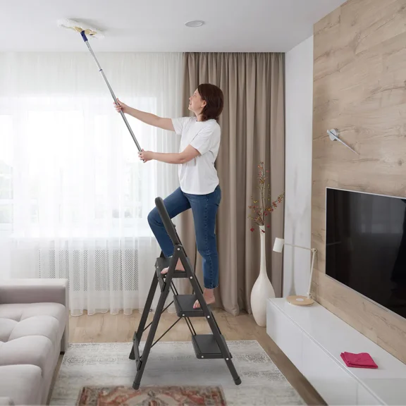 Folding ladder, three-step ladder, load-bearing capacity 330 pounds, 6.94 pounds, folding width 1.57 inches, anti-slip platform and feet, suitable for home, kitchen, living room