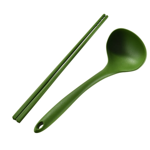 Food Grade Silicone Ramen Utensils Set, Long Handle Soup Spoon and Non-Stick Chopsticks, Ideal for Asian Noodles, Hot Pot, and Soup, Heat Resistant and Dishwasher Safe