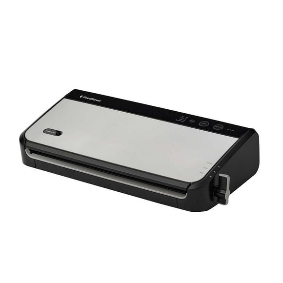 FoodSaver Vacuum Sealing System with Handheld Sealer Attachment FM2900