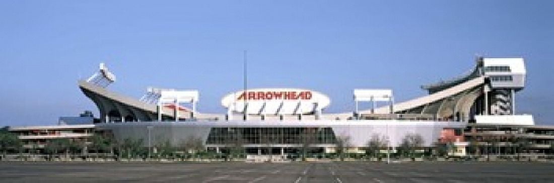 Football stadium Arrowhead Stadium Kansas City Missouri USA Canvas Art - Panoramic Images (18 x 6)