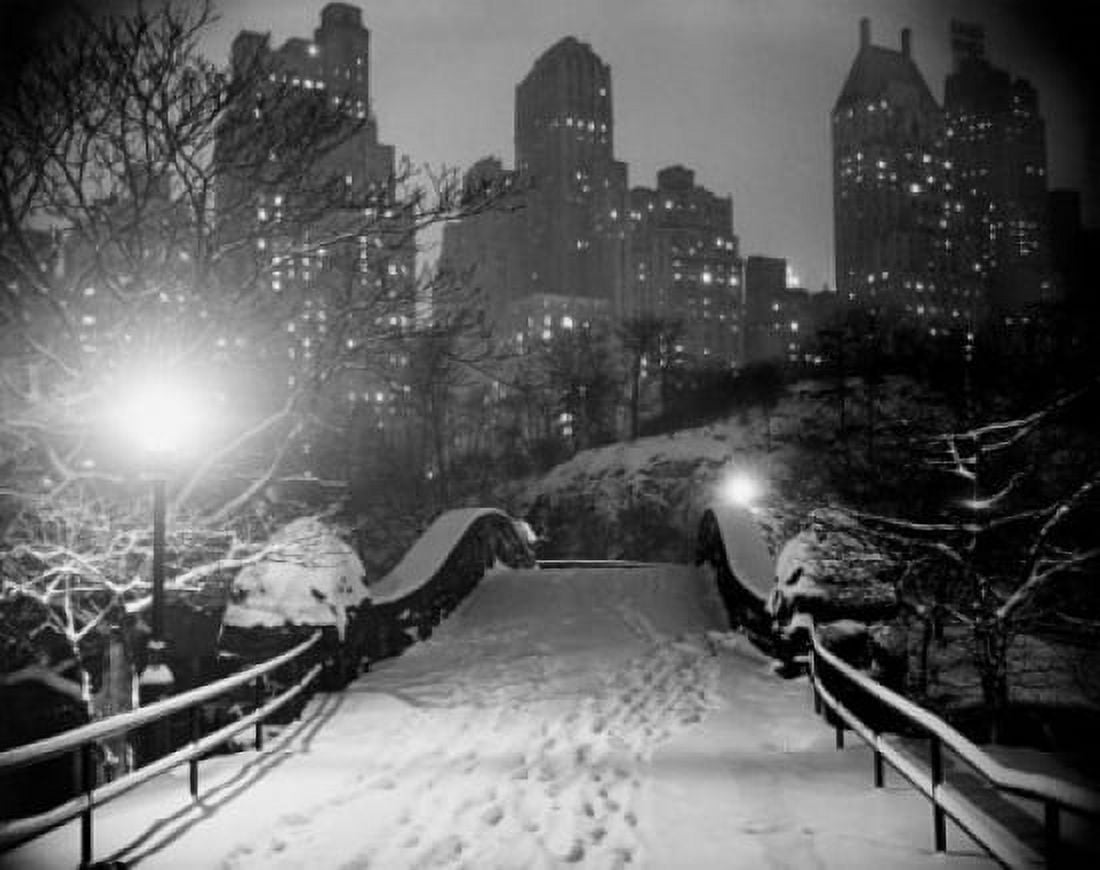 Footbridge covered with snow in a park Central Park Manhattan New York City New York USA Canvas Art - (24 x 36)