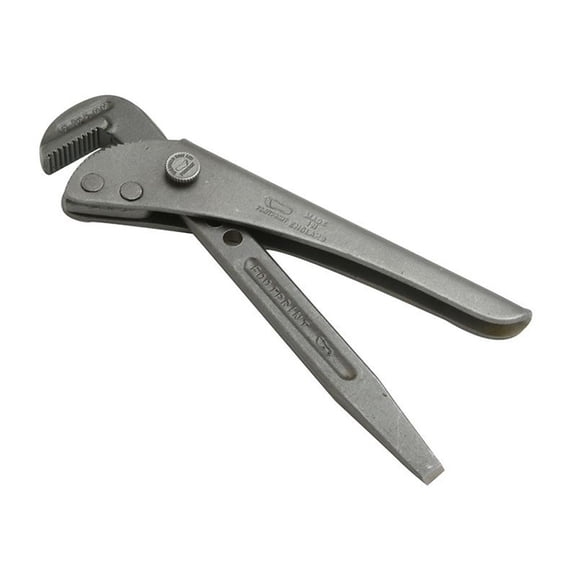 Footprint Pipe Wrench