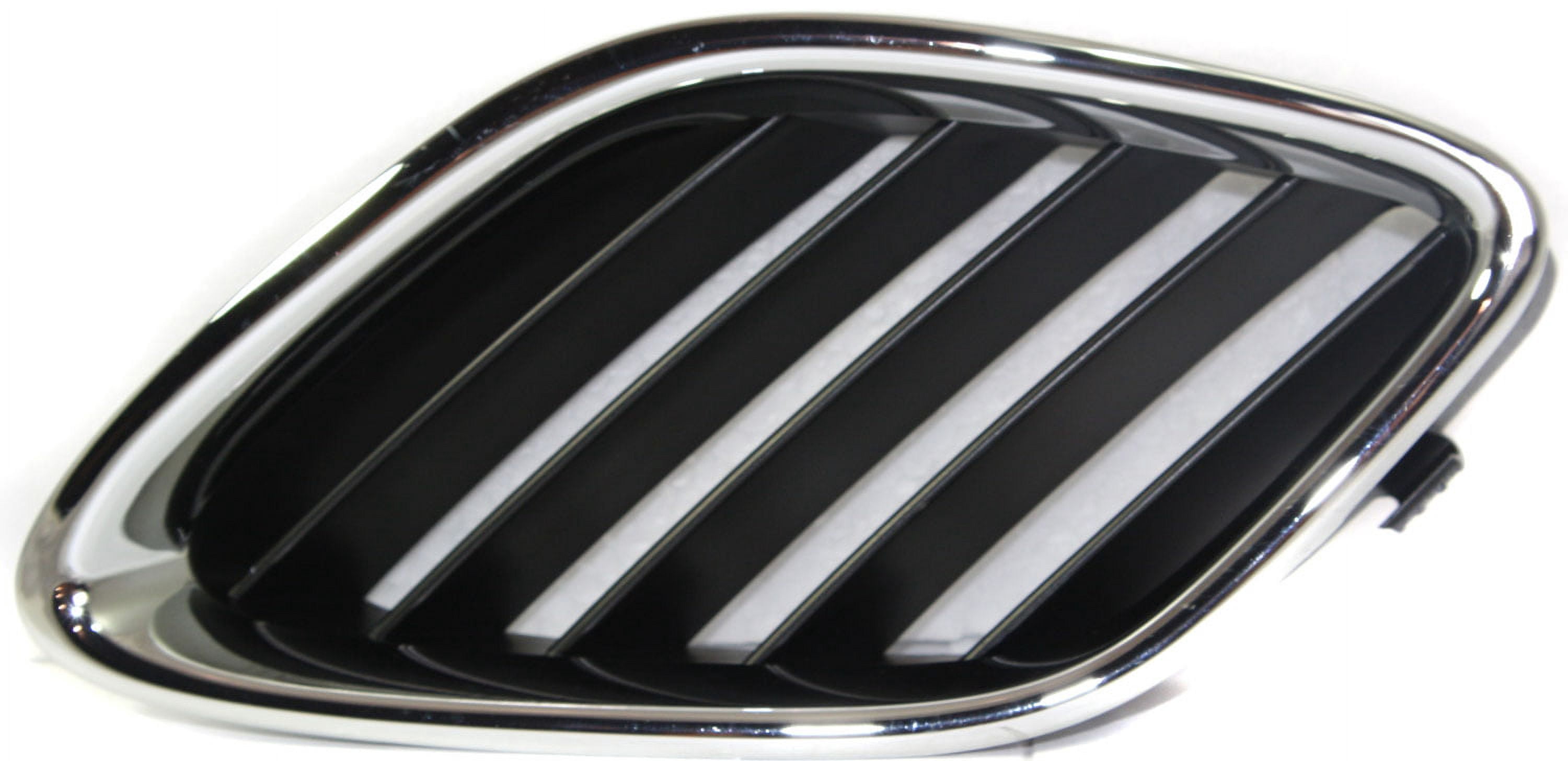 New Grille For 2007-12 GMC Acadia Chrome Shell With Painted Black Insert Plastic