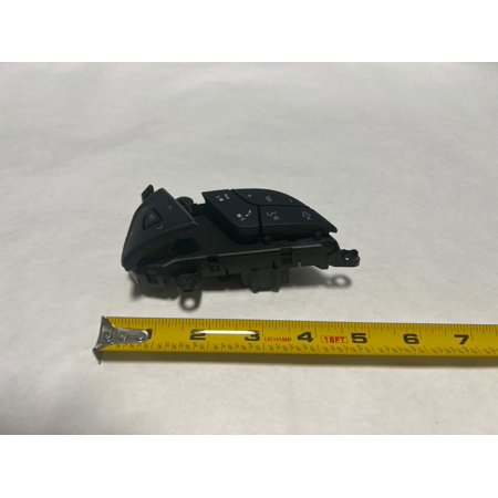 Ford Edge or Fusion Right Hand Steering Wheel Radio Control