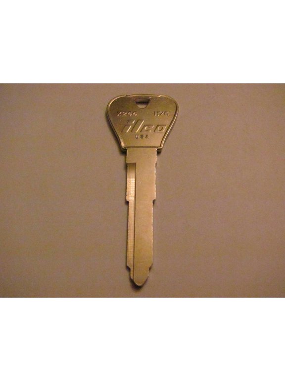 Ford ESCORT (1997-02) / Mercury TRACER (1997-99) - "Ilco" Nickel Plated "Double Sided" Key Blank(s) - (X244 / H76)