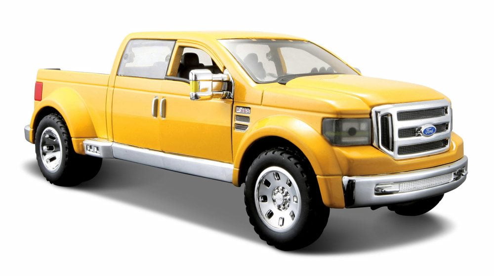 〚貴重〛MAISTO Ford Mighty F-350 フォード ミニカー Ford Mighty F-350 Yellow Diecast Toy Car, 1/31 Model by
