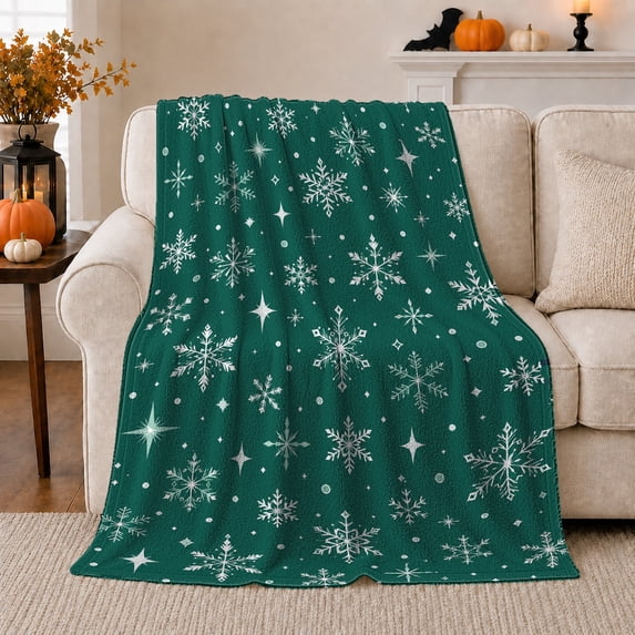 Forest Green Snowflake Pattern in Festive Winter Style for Holiday Lovers, Icy Star Snow Scene, Soft Flannel Blanket for Bedroom and Reading Nook, Christmas Gift, Winter Home Decor
