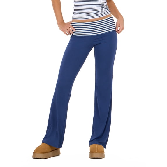 Forever 21 Women's Navy Y2K Foldover Flare Legging, Contrast Fold-Over Waist Design for Athleisure Everyday Wear, XL