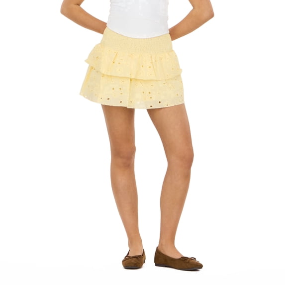 Forever 21 Women’s Cotton Eyelet Mini Skirt with Smocked Waist, Tiered Flowy Pull-On Summer Skirt for Casual Outfits and Vacation Looks, XS-XL