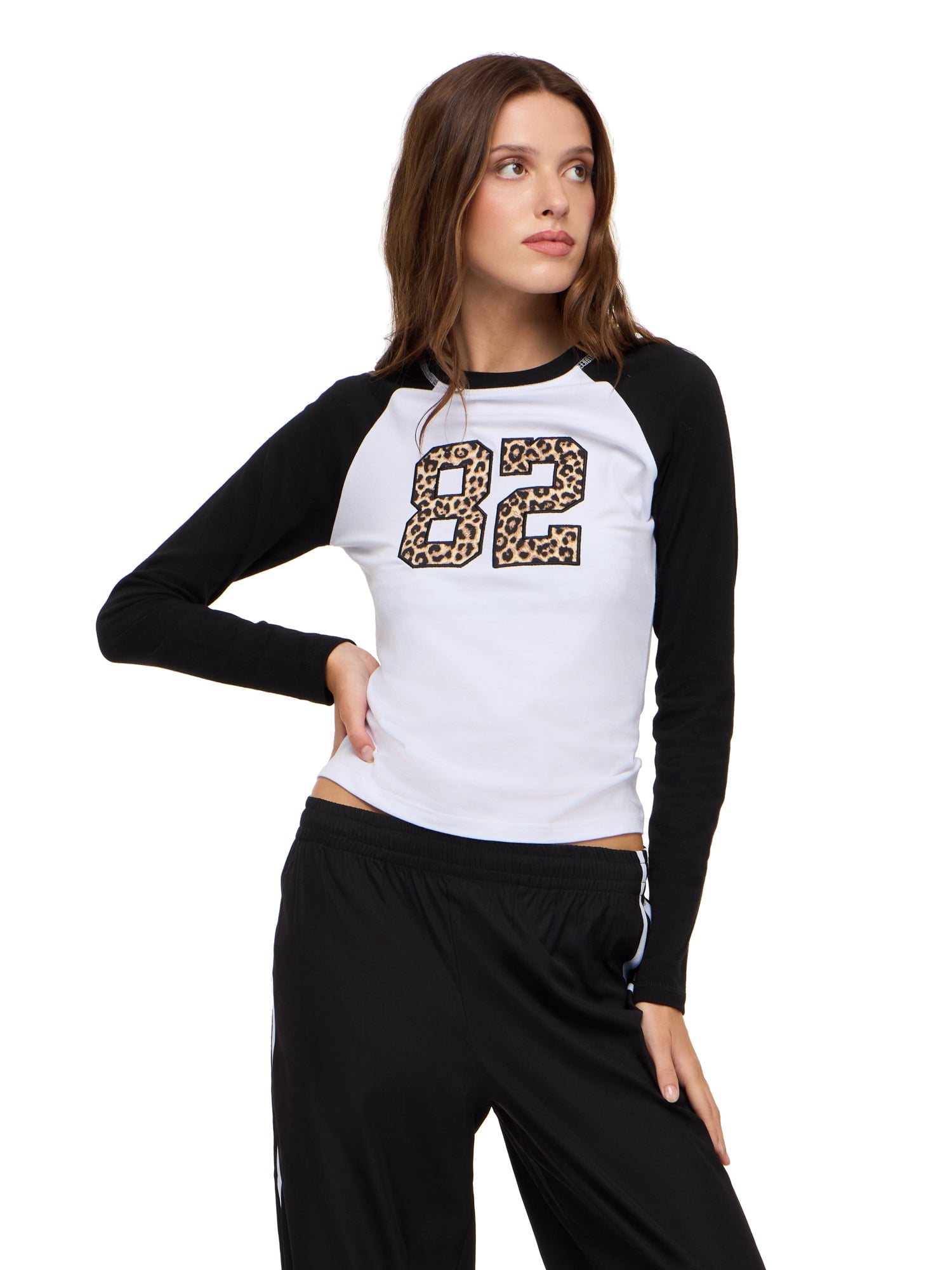Forever 21 Women's Raglan 3/4 Sleeve Graphic Baseball Tee, Cotton Stretch Casual Everyday T-Shirt Top, Black, XXS-XXL