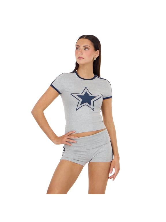 Women’s Ringer Baby Tee with Screen Graphic, Fitted Short Sleeve Contrast Trim Crop T-Shirt for Casual Everyday Styling, XS-XL