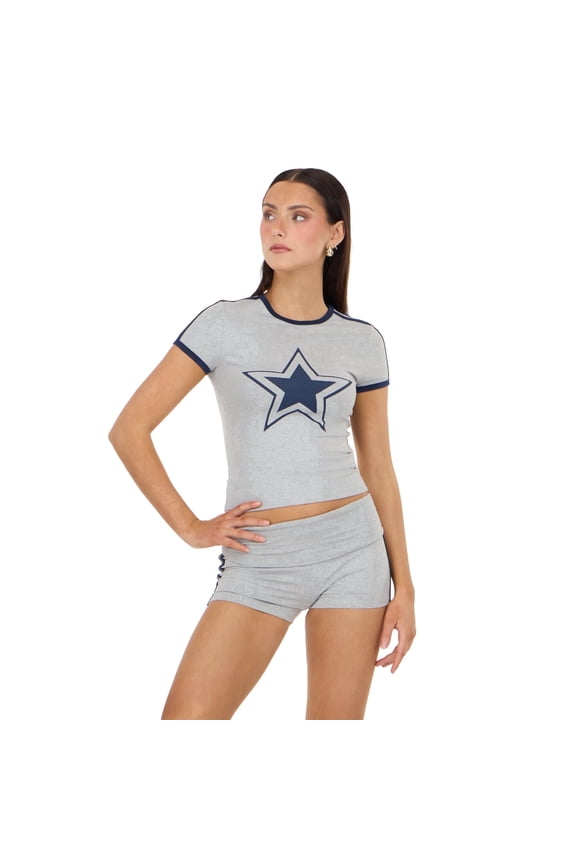 Women’s Ringer Baby Tee with Screen Graphic, Fitted Short Sleeve Contrast Trim Crop T-Shirt for Casual Everyday Styling, XS-XL