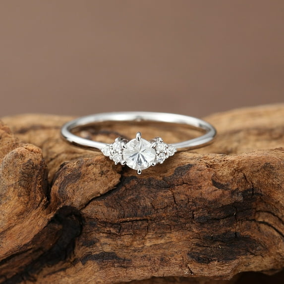 Forever Jewels 1Ct Round Cut Moissanite Womens Engagement Ring 14K White Gold Plated