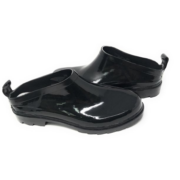 clog rain boots