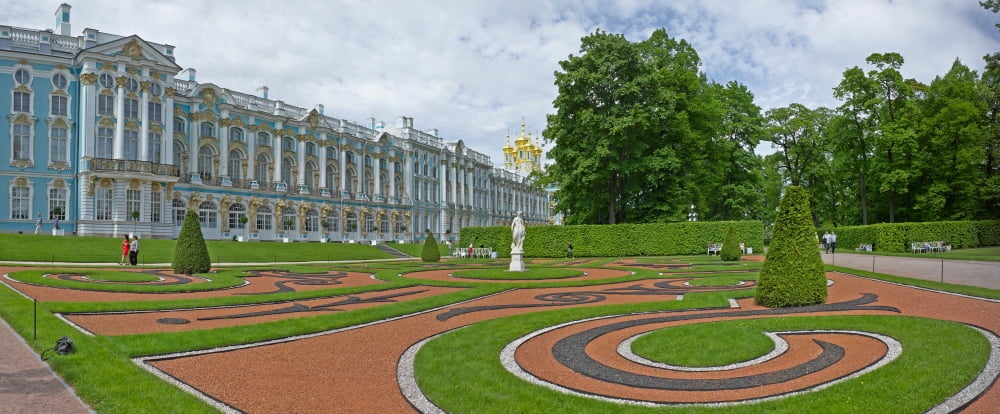 Formal garden in front of the palace Catherine Palace Tsarskoye Selo St Petersburg Russia Canvas Art - Panoramic Images (27 x 9)