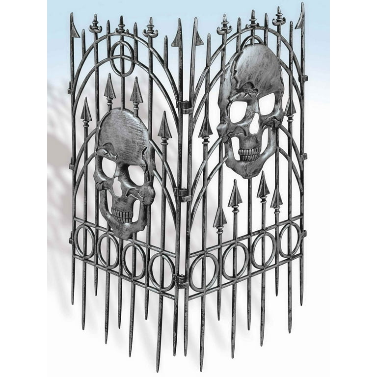 Spooky Skull Plastic Fencing Spooky Skull Plastic Fencing