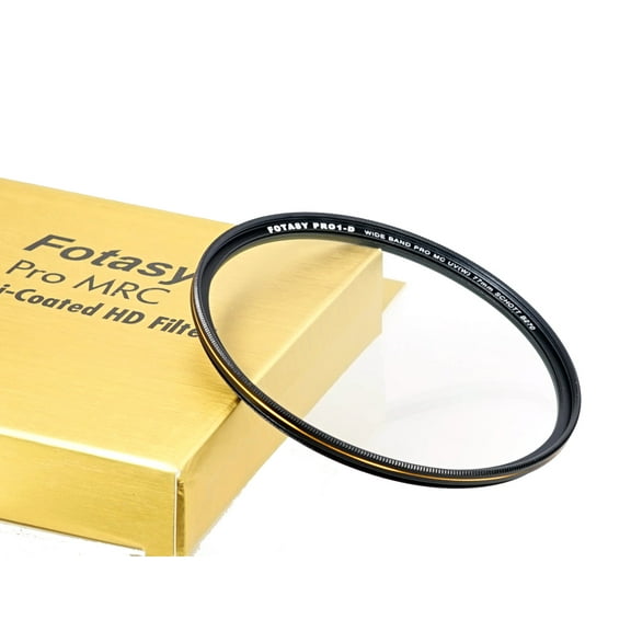 Fotasy 77mm Ultra Slim UV Protection Lens Filter, Nano Coatings MRC Multi Resistant Coating Oil Water Scratch, 18 Layers Multi-coated 77 mm MCUV Filter, Transmission Rate  99.7%, Schott B270 G