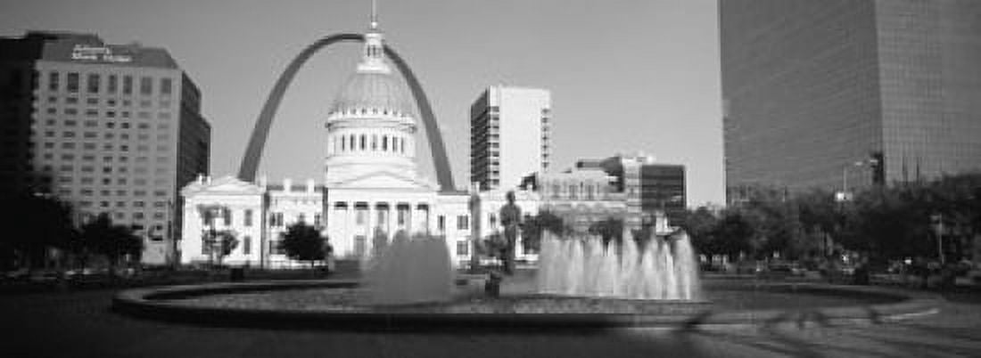 Fountain In Front Of A Government Building St Louis Missouri USA Canvas Art - Panoramic Images (18 x 7)