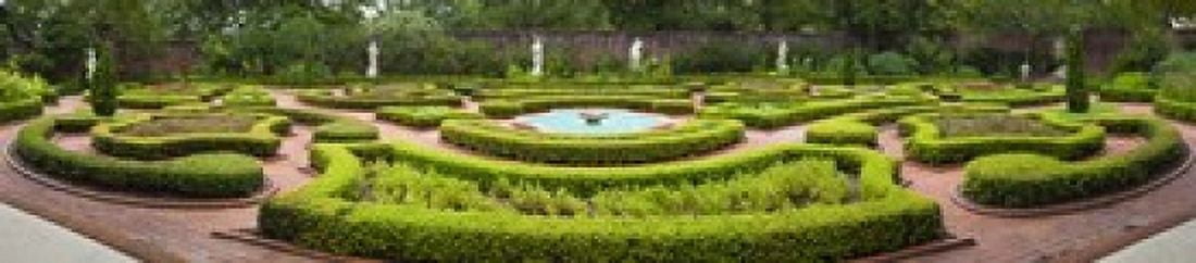 Fountain in a garden Latham Memorial Garden Tryon Palace New Bern North Carolina USA Canvas Art - Panoramic Images (22 x 5)