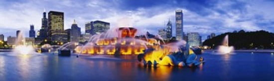 Fountain lit up at dusk Buckingham Fountain Grant Park Chicago Illinois USA Canvas Art - Panoramic Images (15 x 5)