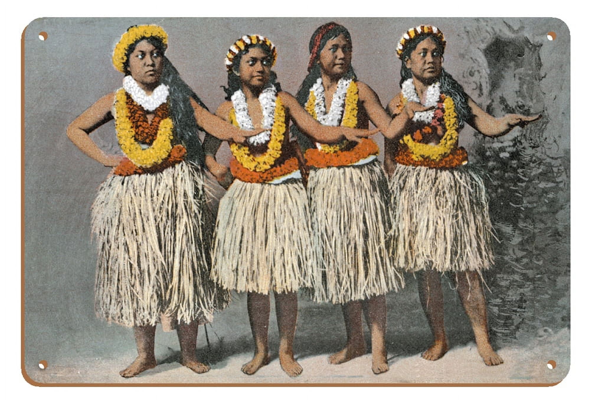 Four-Hawaiian-Hula-Dancers-