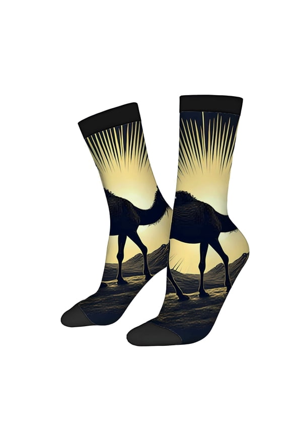 Four Seasons Universal Socks - 2 Pairs of Unisex Trendy Socks with Striking Camel Silhouette and Radiant Design