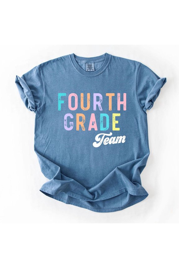 Fourth Grade Teacher Retro Team Squad T-Shirt