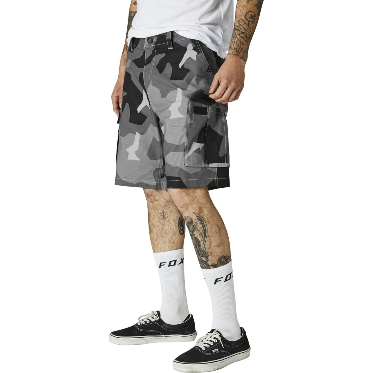 Fox cargo store shorts slambozo