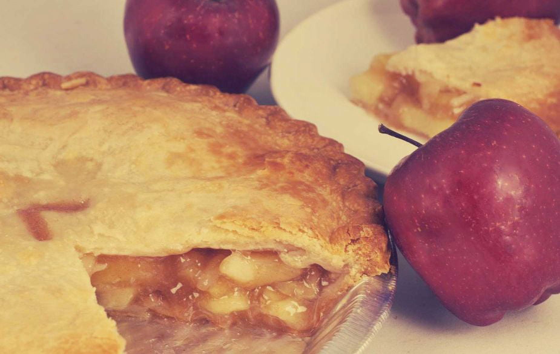 Foxtail Foods Unbaked Apple Pie, 46 Ounce - 6 per case.