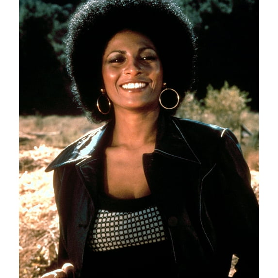 Foxy Brown Pam Grier 1974 Photo Print (16 x 20)