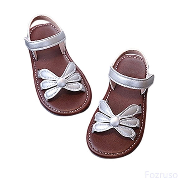 Fozruso Girls Sandals Comfortable Everyday Party Summer Shoes Casual Strappy Design Breathable Lightweight Soft Sole,Sizes 9.5 Little Kid 4-4.5 Years(Silver)