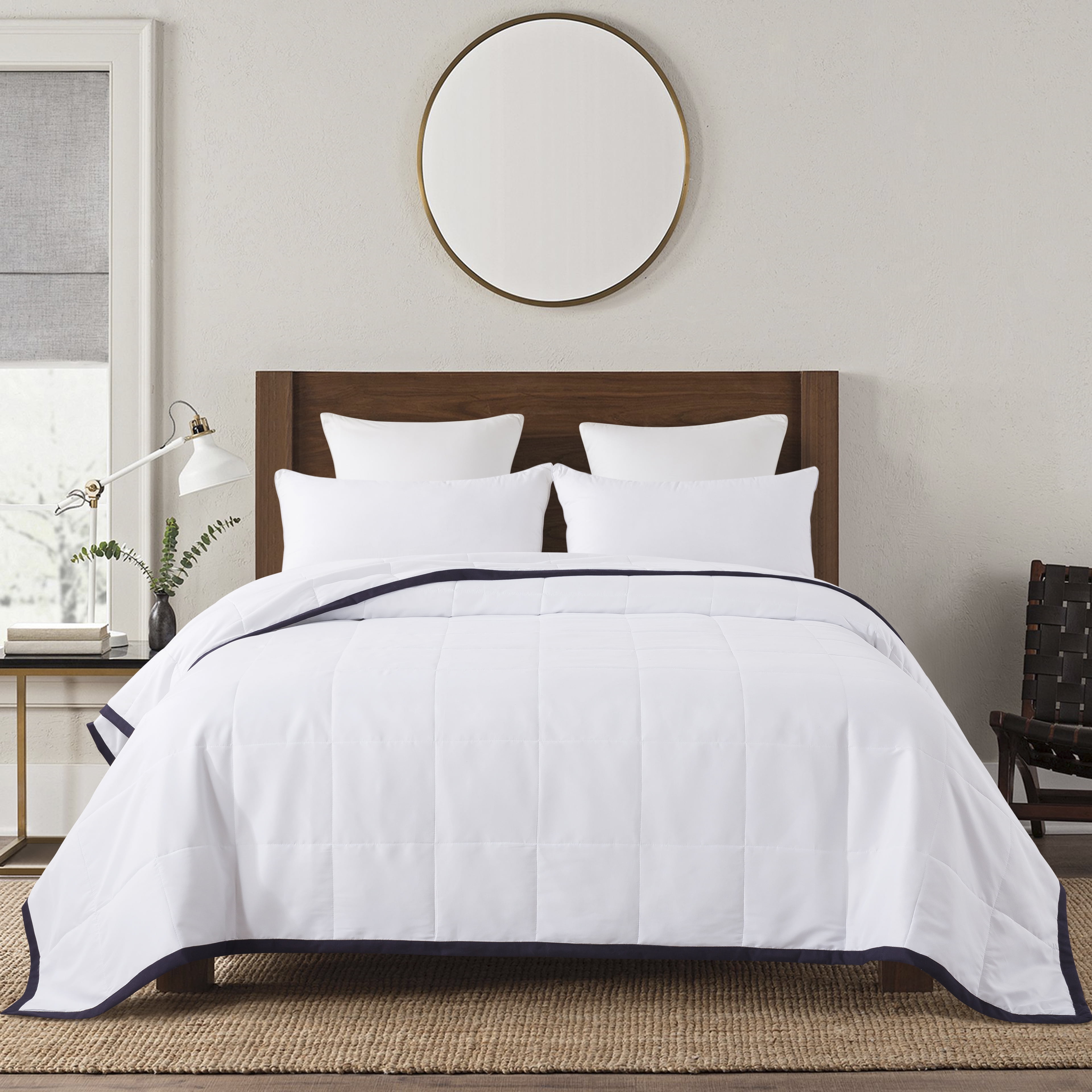 Framed Down Alternative Blanket - King - Navy (276 C)