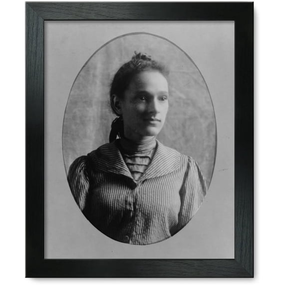 Framed Print: African American Woman, Facing Slightly Right, View 1, 1899