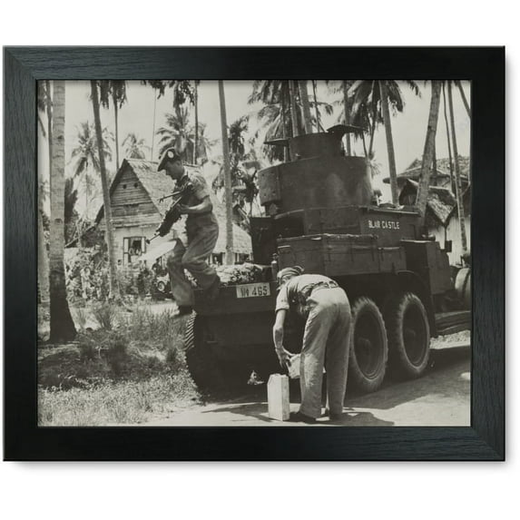 Framed Print: Argylls And Sutherlanders In Malaya Constant Practice In Patrolling