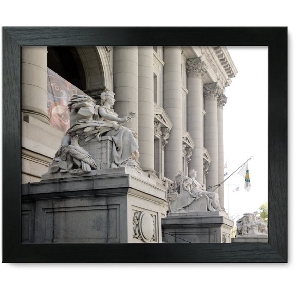 Framed Print: Sculpture America And Europe At Alexander Hamilton U.S. Custom
