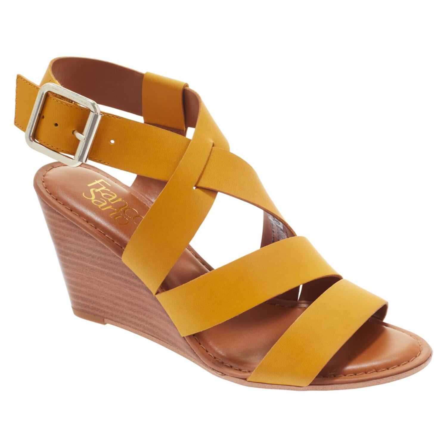 靴 YELLO SCORE DEFORMED WEDGE SANDALS Franco-Sarto-Womens-Yara-