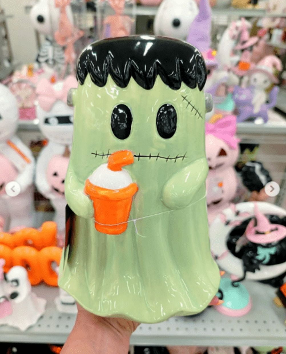 Frankenstein Pauly D Halloween Figurine, Cute Cartoon Monster Resin Statue, Indoor Tabletop Holiday Decor Ornament (A)