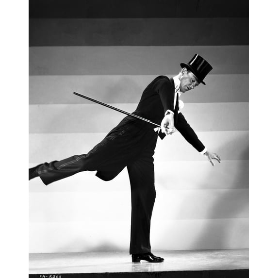 Fred Astaire Dancing in Top Hat, Tie and Tails Photo Print (24 x 30)