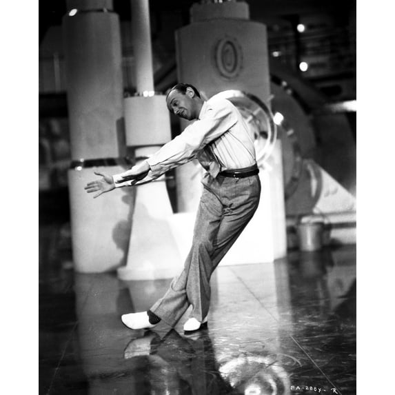 Fred Astaire Dancing in White Shoes Photo Print (24 x 30)