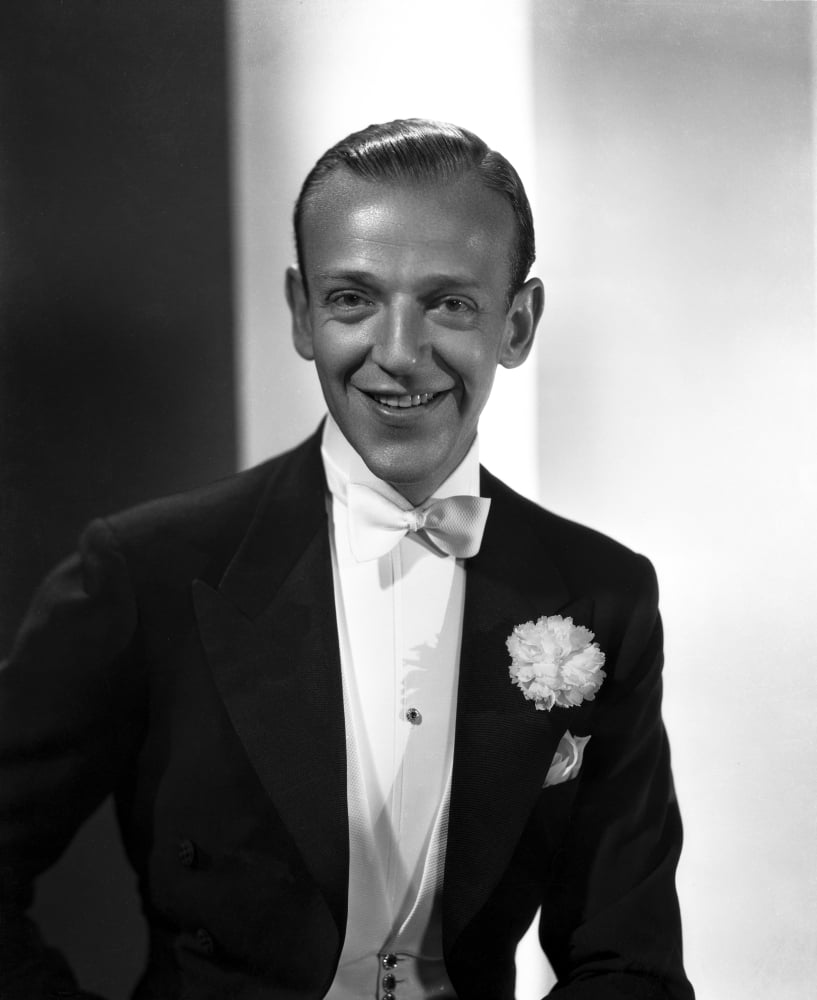 Fred Astaire Posed in Formal Suit Photo Print (8 x 10) - Walmart.com