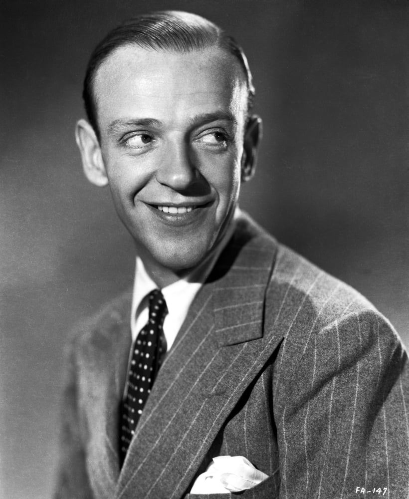 Fred Astaire Posed in Suit Photo Print (8 x 10) - Walmart.com