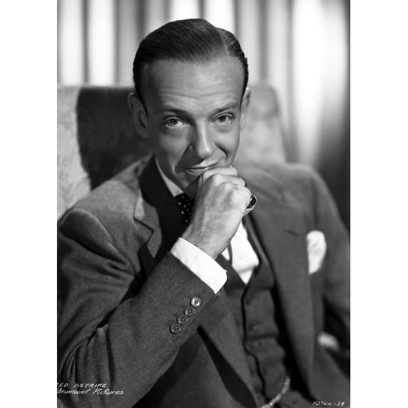 Fred Astaire Seated on Chair in Black and White Photo Print (24 x 30)