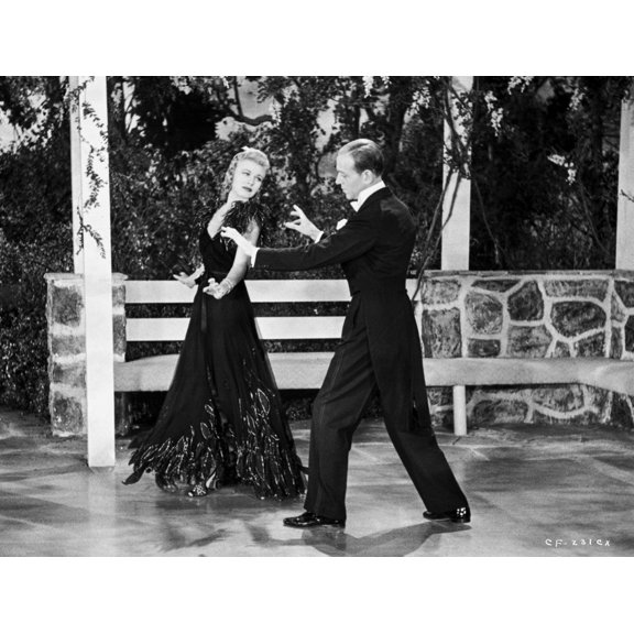 Fred Astaire and Ginger Rogers Dancing in White Tie and Tails Photo Print (8 x 10)