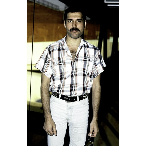 Freddie Mercury Photo Print (8 x 10)