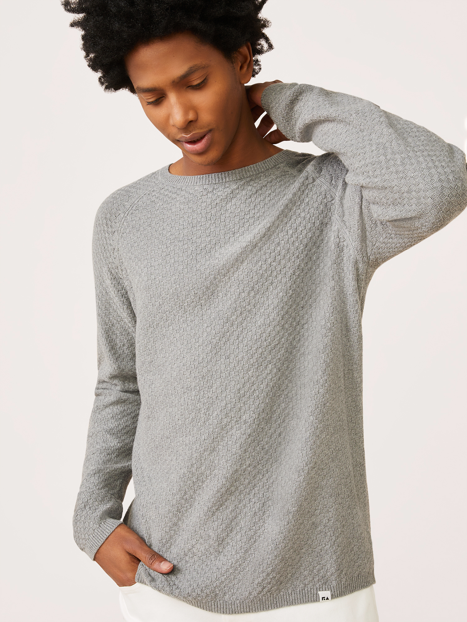 Free Assembly Men's Raglan Sweater