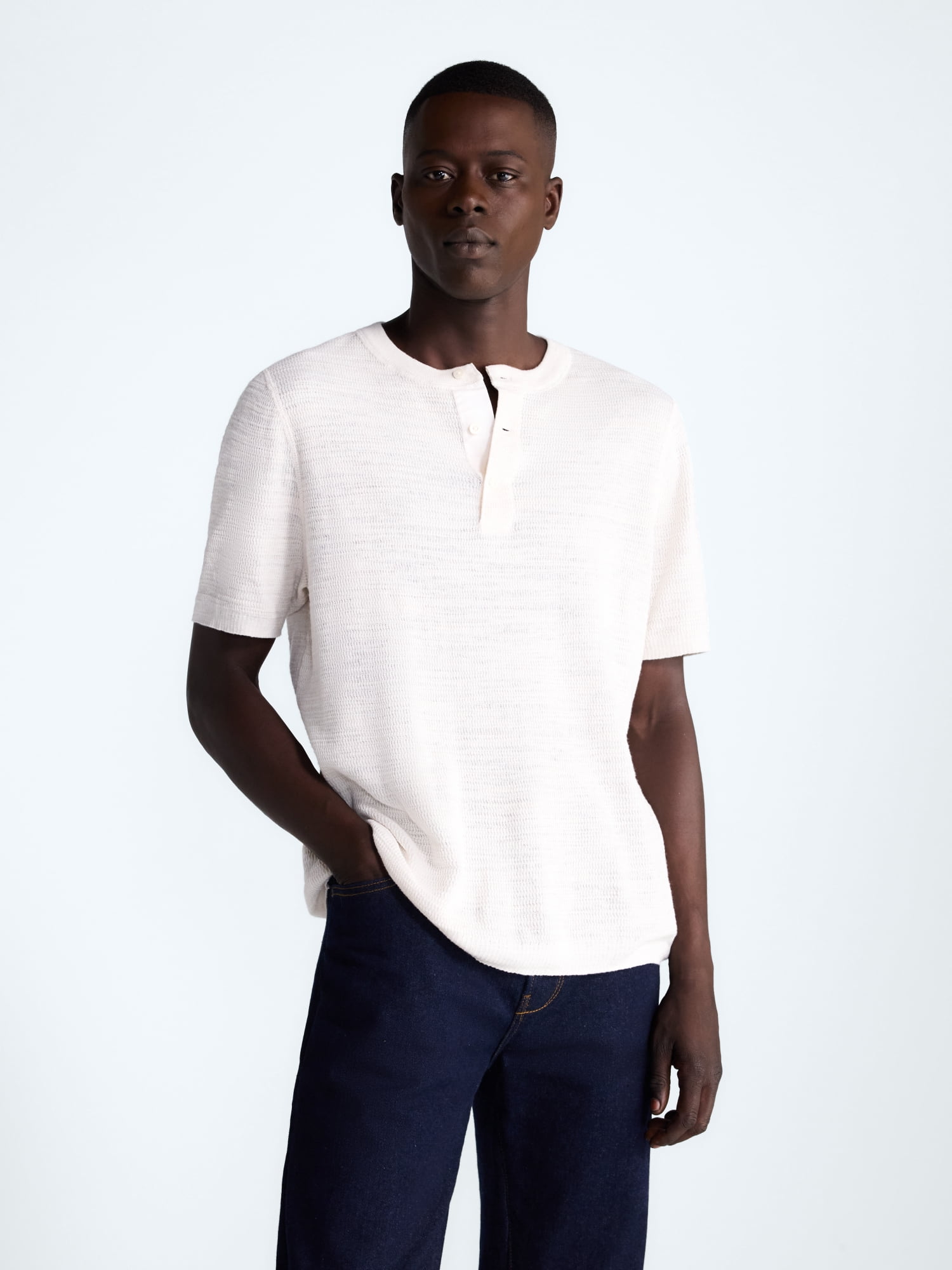 Free Assembly Men’s Textured Cotton Henley Shirt with Short Sleeves. Sizes XS-3XL