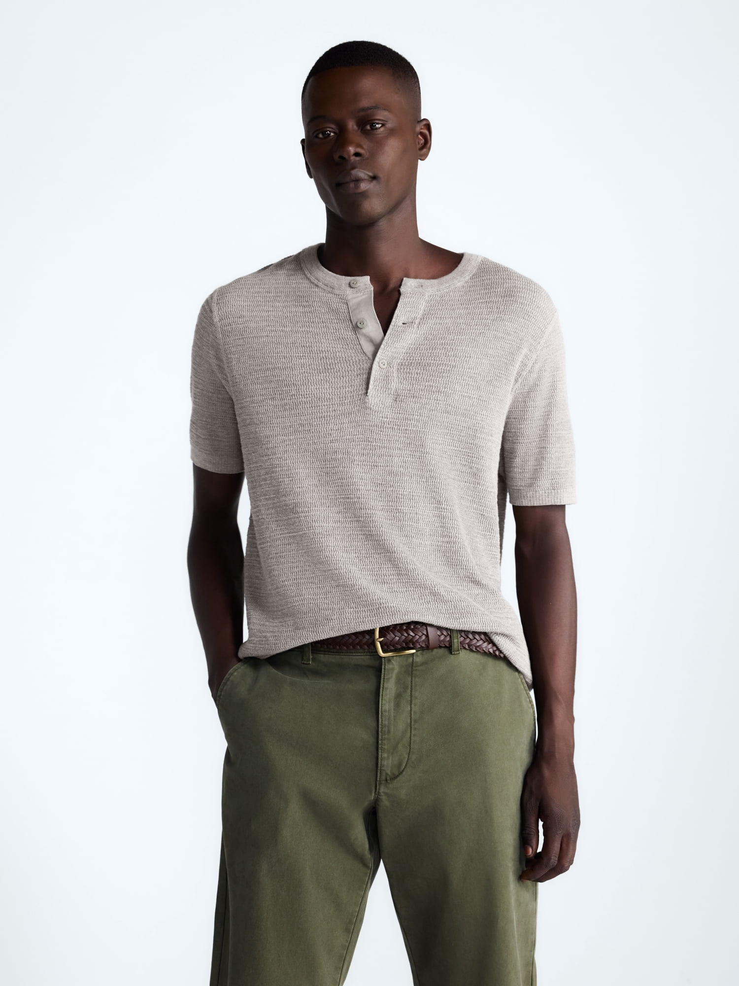 Free Assembly Men’s Textured Cotton Henley Shirt with Short Sleeves. Sizes XS-3XL