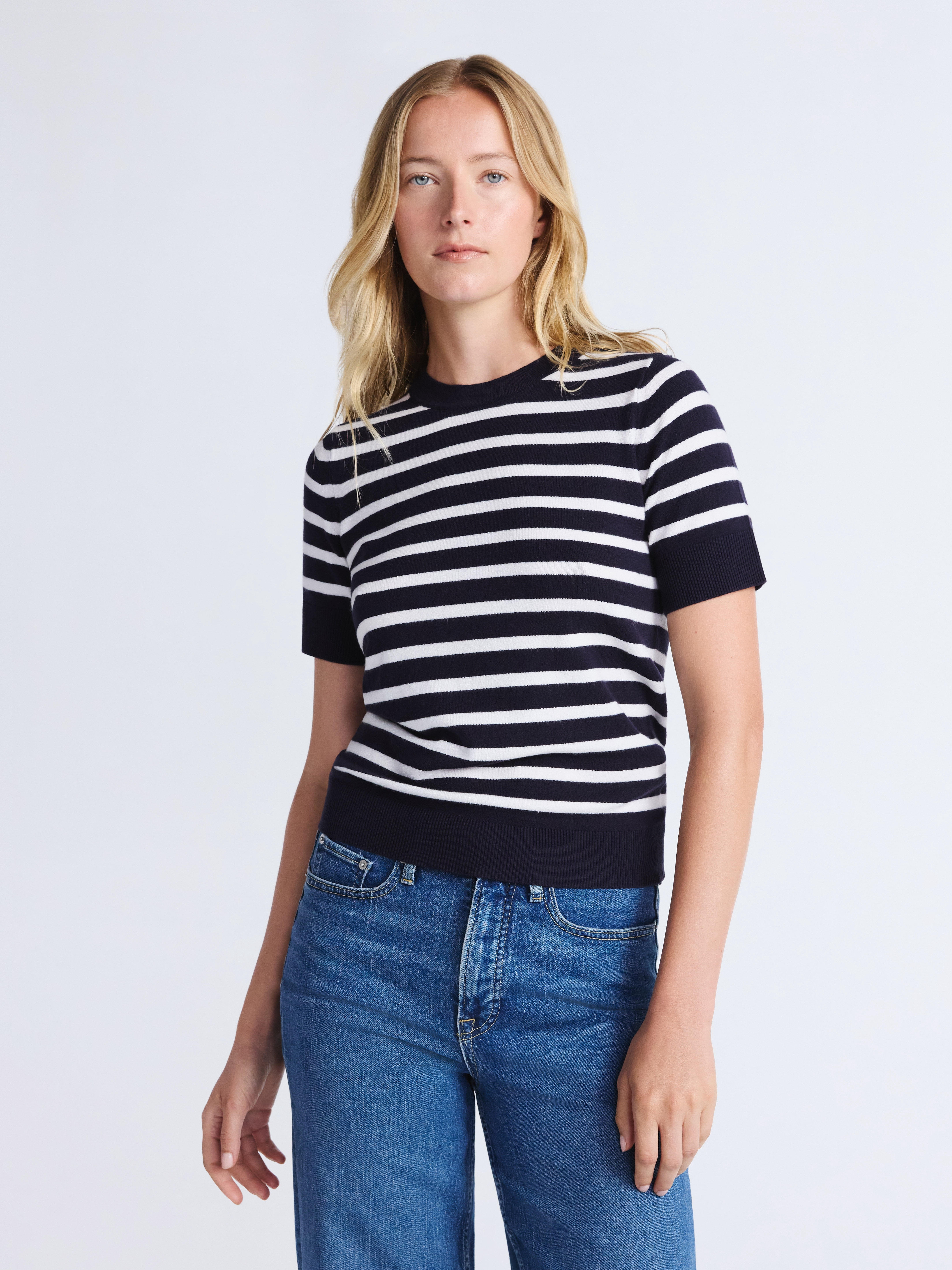 Free Assembly Women's and Women's Plus Cozy Yarn Shrunken Sweater Tee with Short Sleeves, Solid & Print, Lightweight, Sizes XS-4X