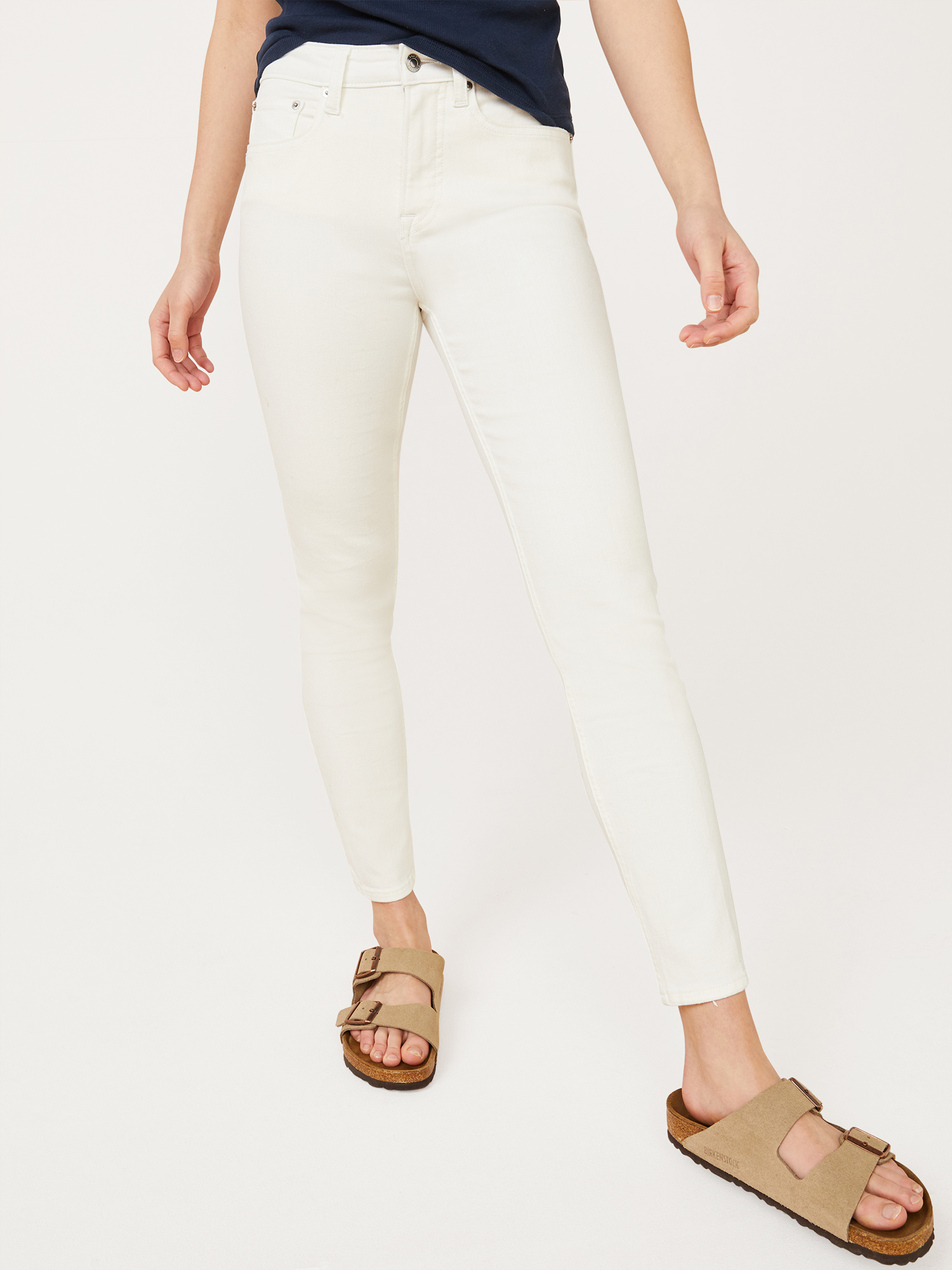 Free Assembly Women's High Rise Skinny Jeans - image 1 of 5
