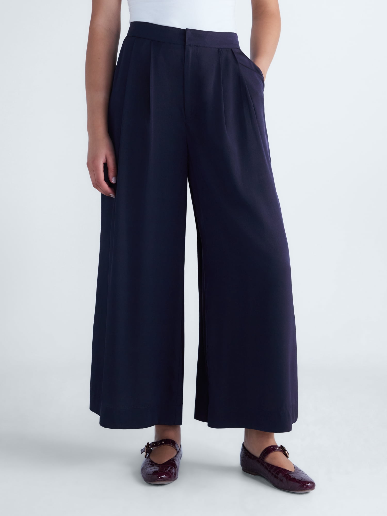Free Assembly Women's and Women's Plus Silk Blend Cropped Wide Leg Pants, 26" Inseam, Sizes XXS-4X